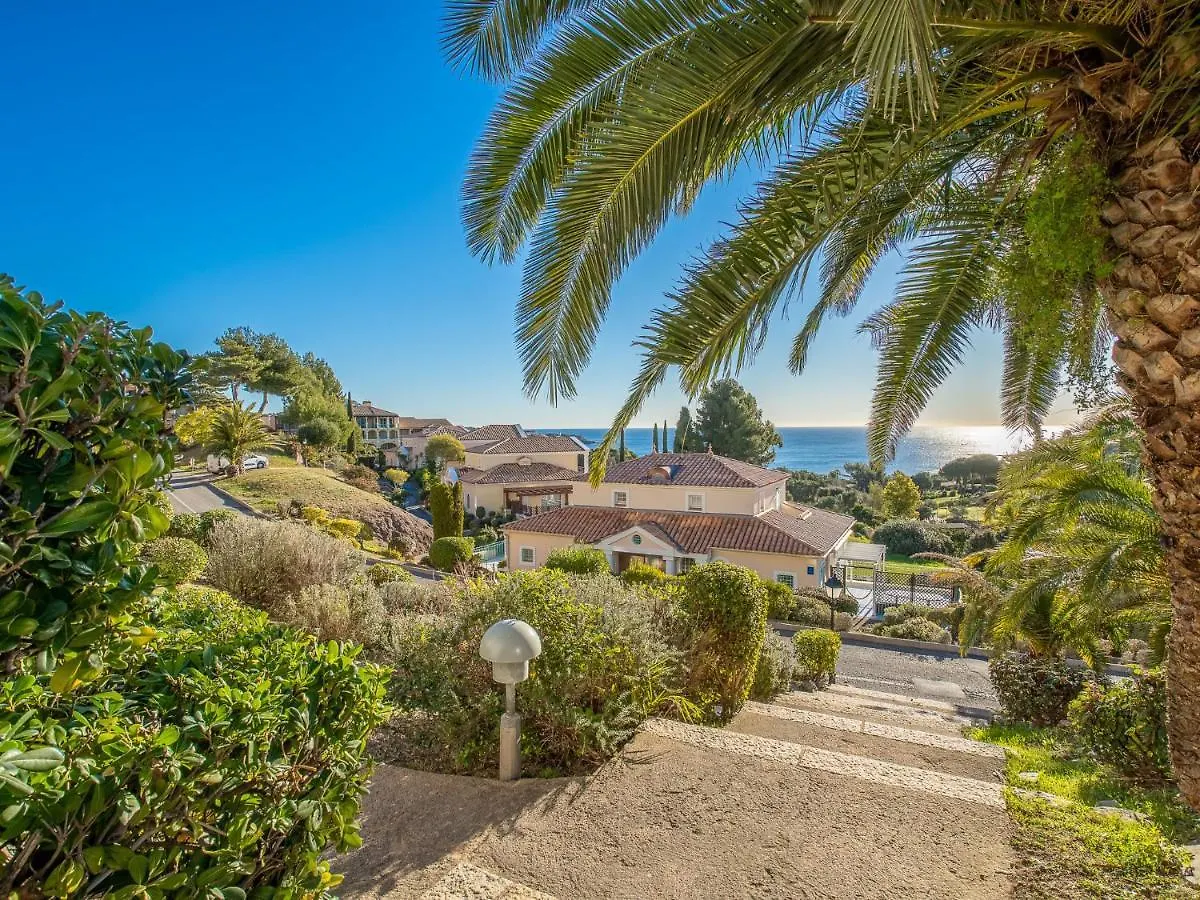 Studio Village Cap Esterel - L'Esquinade-39 By Interhome Saint-Raphaël アパート